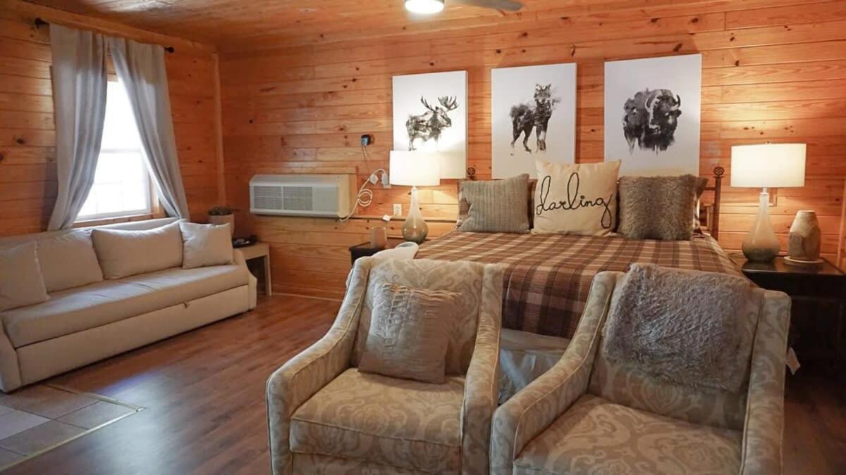 The Cave At Shady Woods - 1 Bedroom Studio - Walk To Downtown! Apartment Gatlinburg