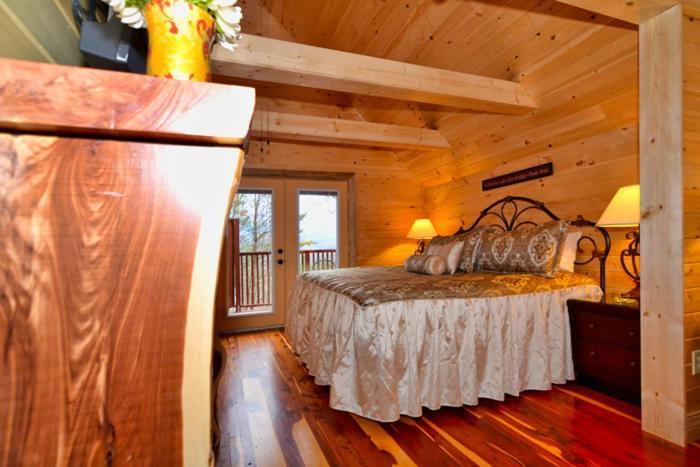 Mountain Nest Gatlinburg
