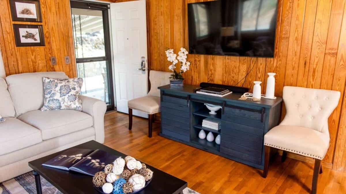 Little Smokys Retreat , 5 Bedroom , Only 10 Min To And Pigeon Forge! * Gatlinburg