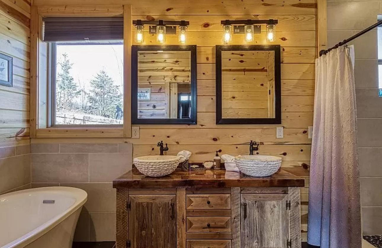 Hawk's View Log Cabin -mountains In Gatlinburg. Villa *