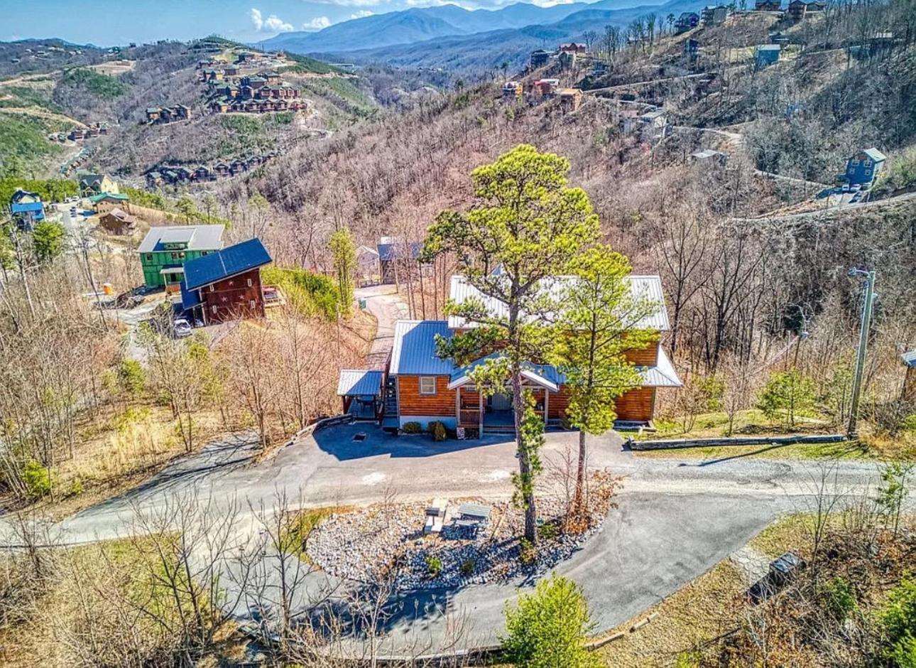 Villa Hawk's View Log Cabin -mountains In Gatlinburg. Gatlinburg