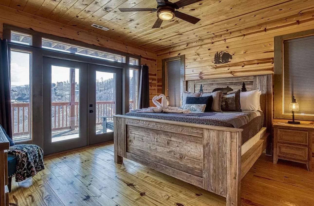 Villa Hawk's View Log Cabin -mountains In Gatlinburg. *