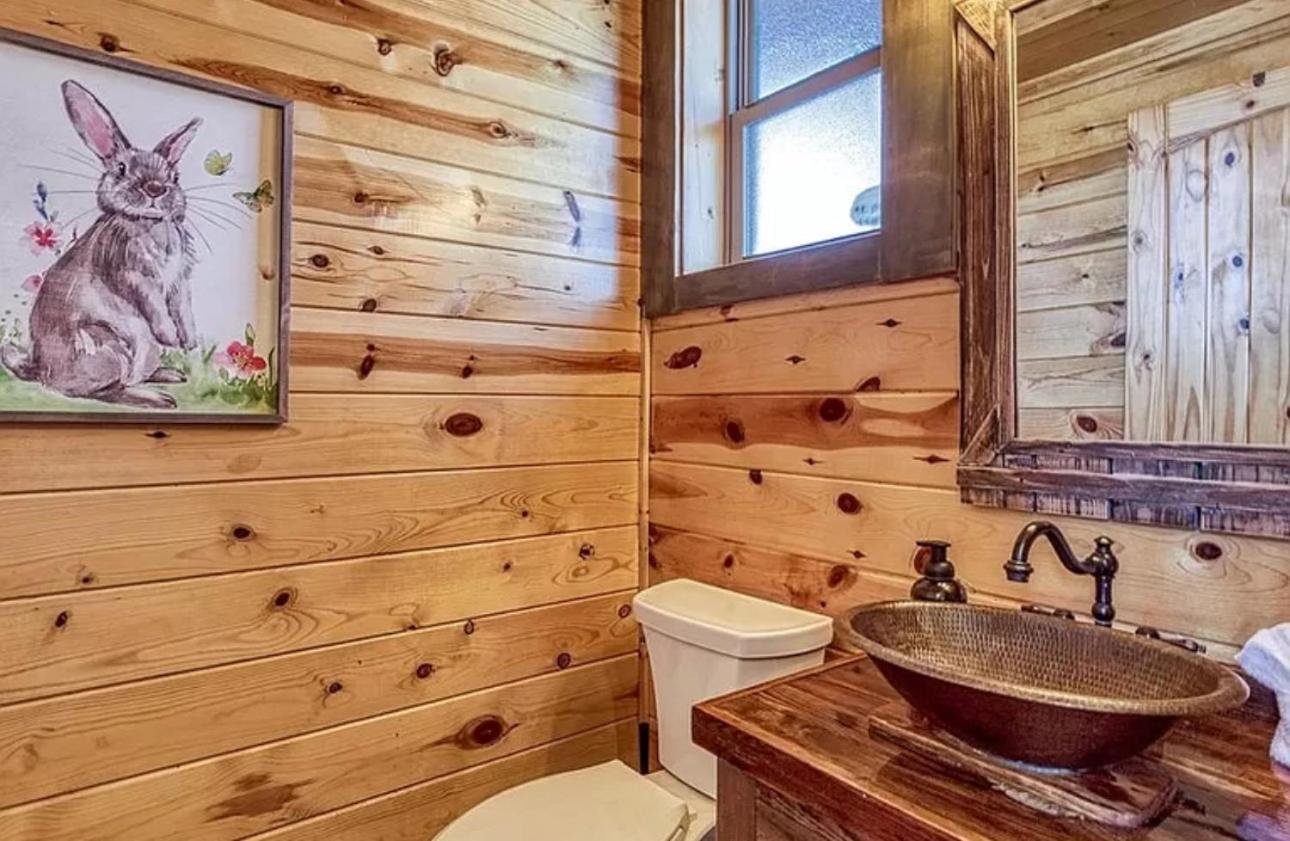 Villa Hawk's View Log Cabin -mountains In Gatlinburg.