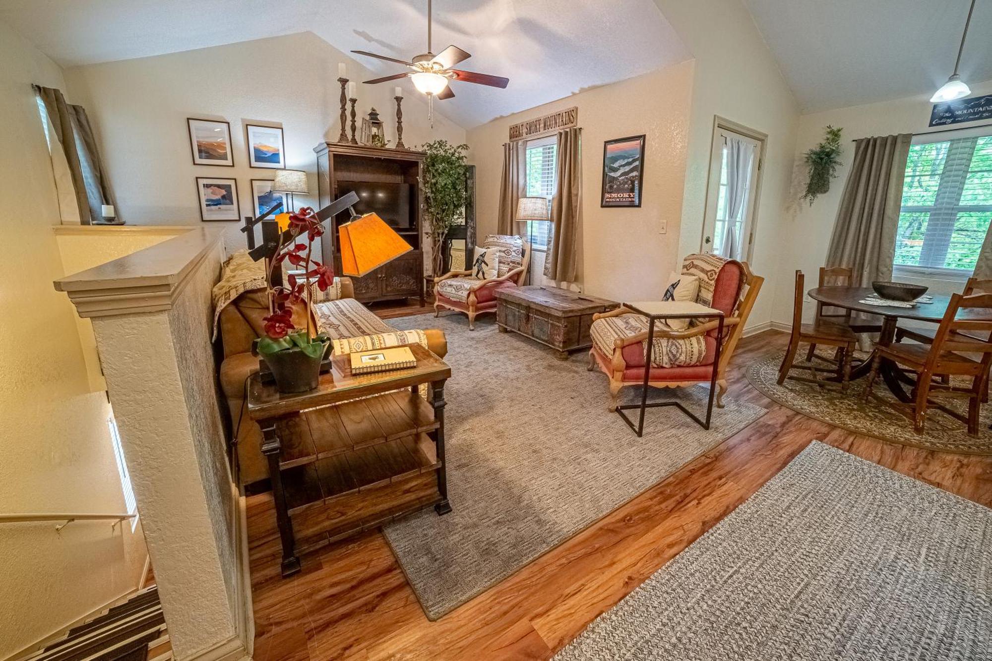 Sasquatch Cde Sleeps 35 * Gatlinburg