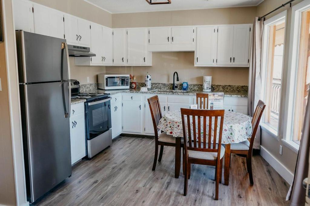 Charming In Downtown Holiday home *