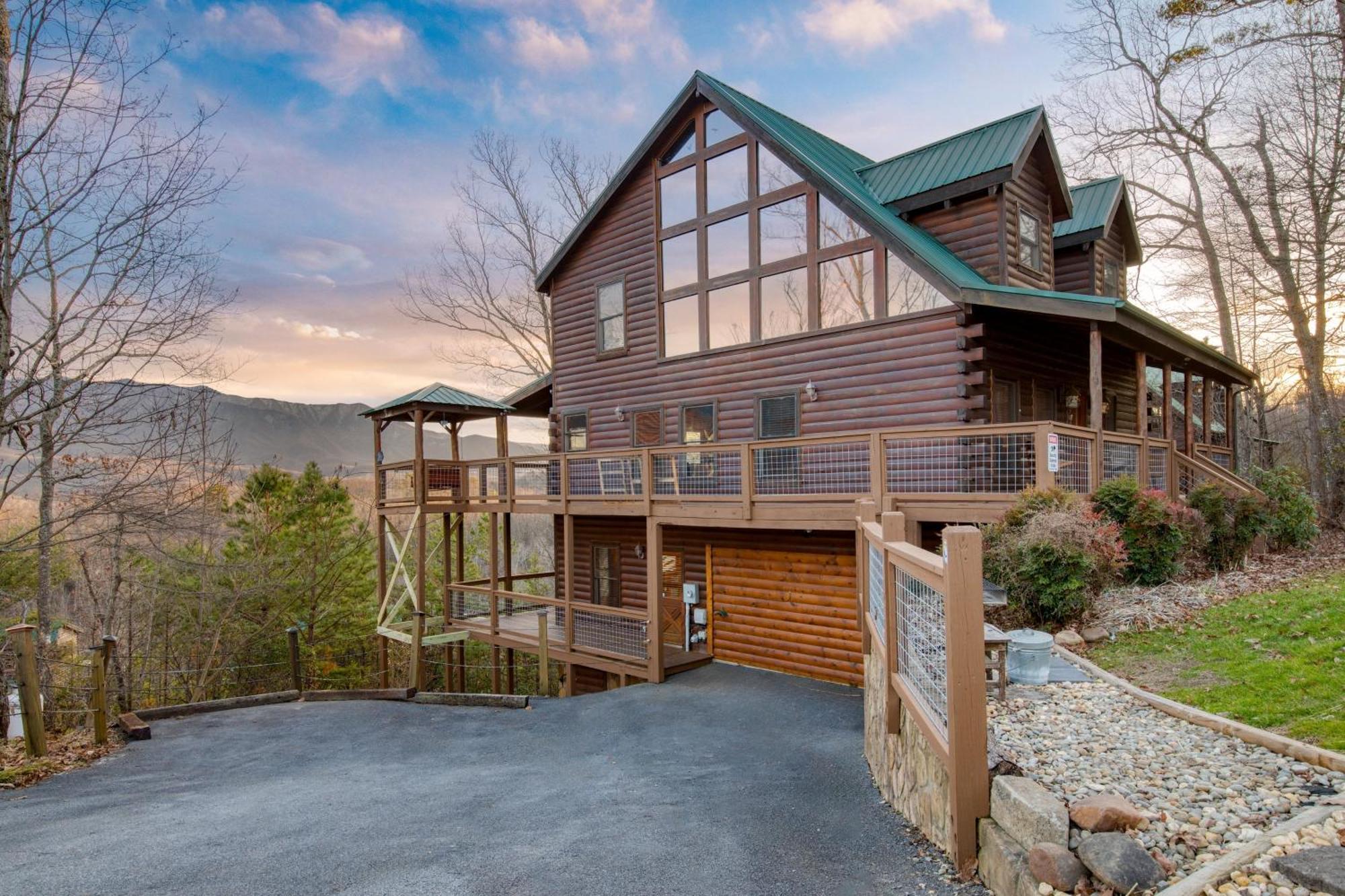 Misty Mountain By Avantstay Hot Tub Mountain Views Theater Pool Table