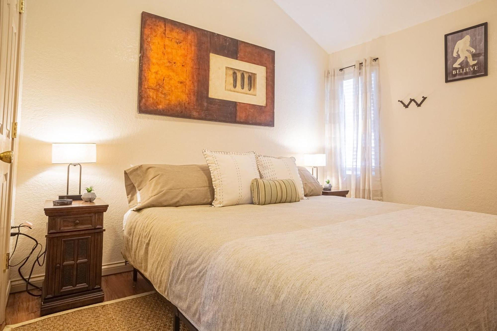 Sasquatch Cde Sleeps 35 Holiday home Gatlinburg
