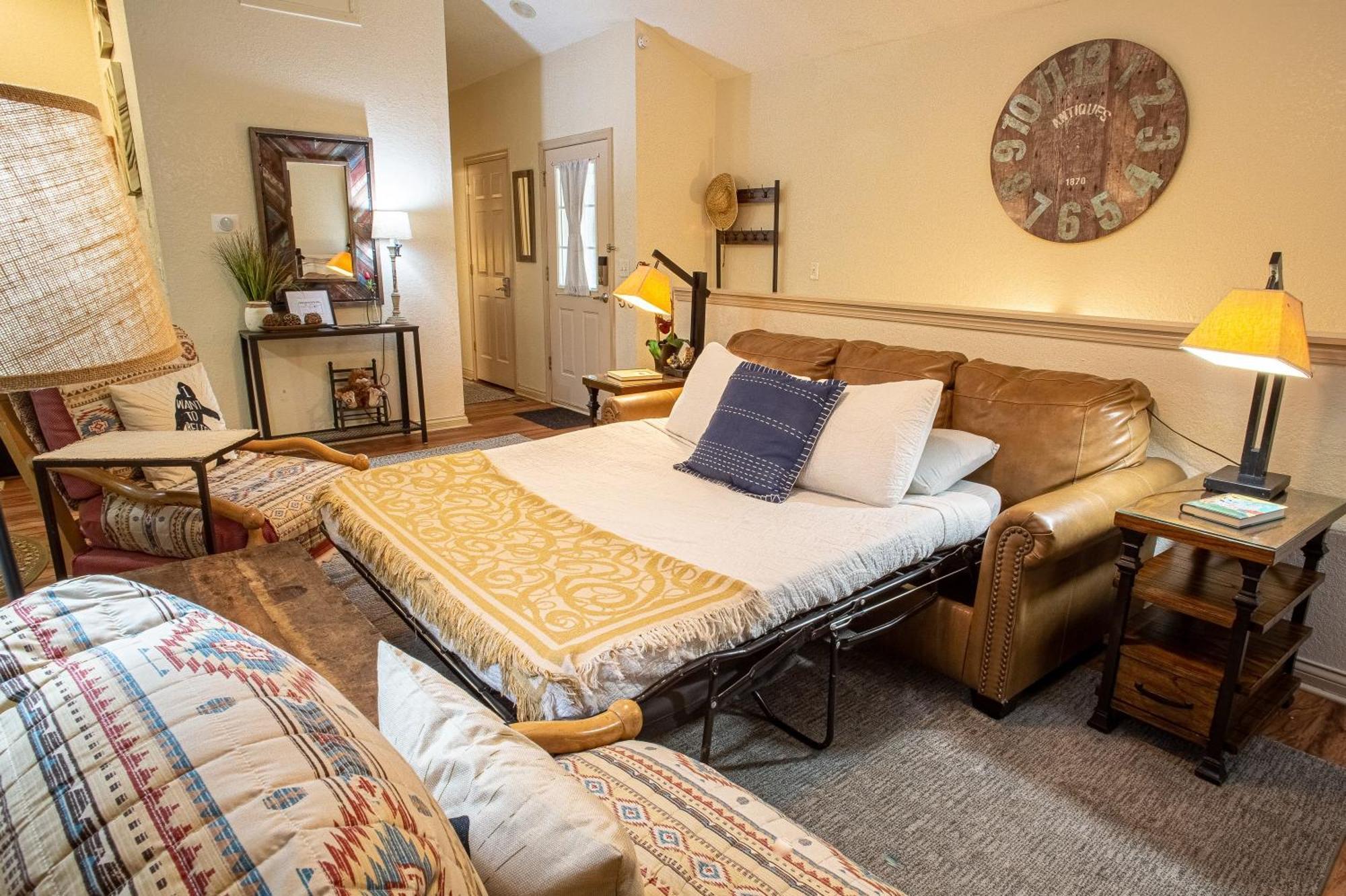 Sasquatch Cde Sleeps 35 *