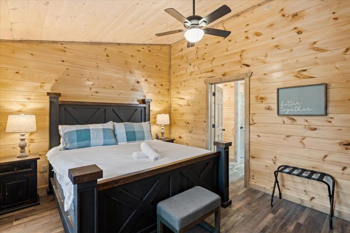 New 8br Pool W Hot Tub & Arcade Hl Holiday home Gatlinburg