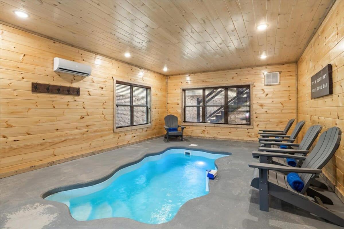 New 8br Pool W Hot Tub & Arcade Hl Holiday home Gatlinburg