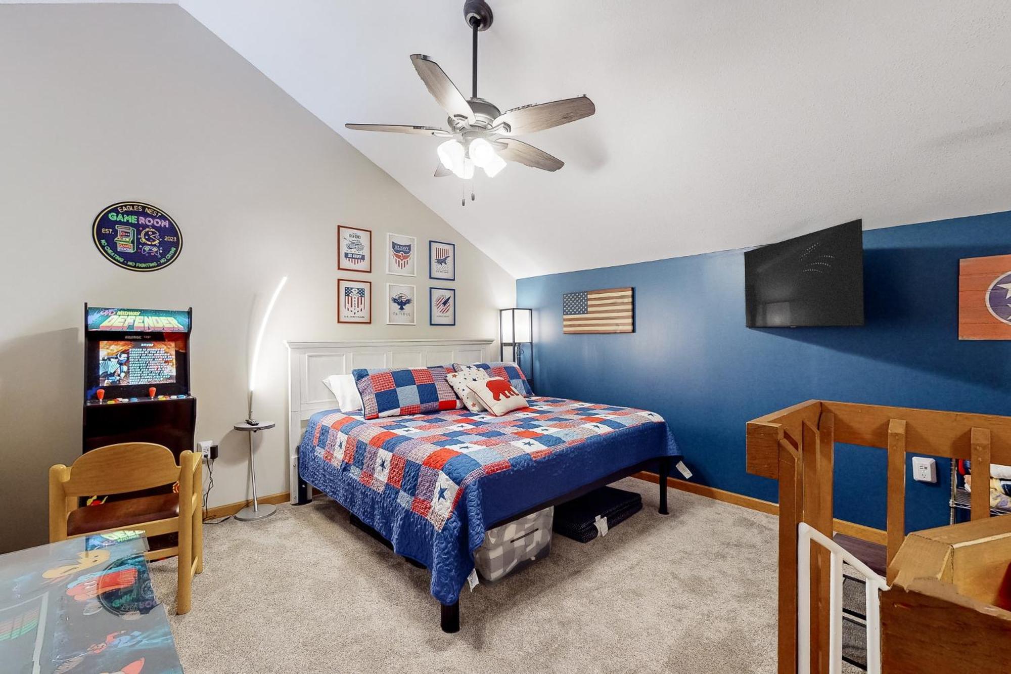 Eagles Nest Escape Apartment Gatlinburg