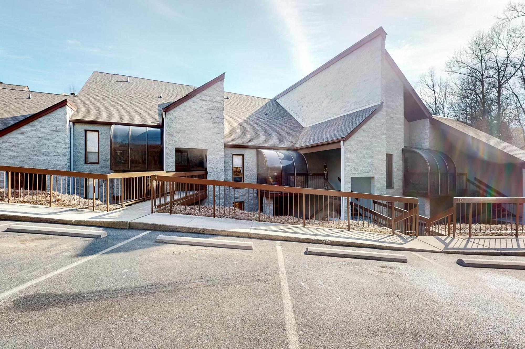 Eagles Nest Escape Gatlinburg