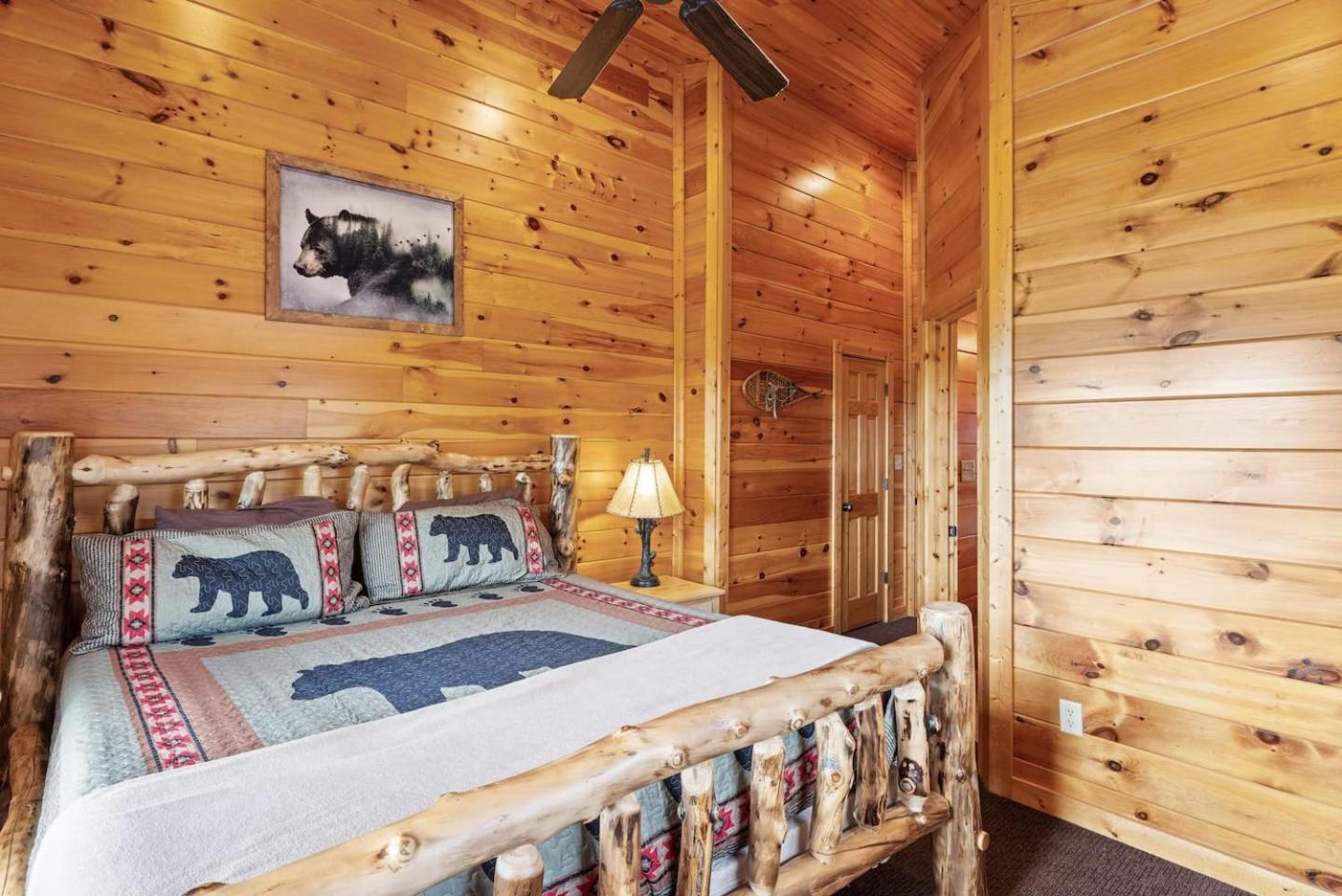 Luxury 4br W Theater & Hottub5 Min To Dt * Gatlinburg