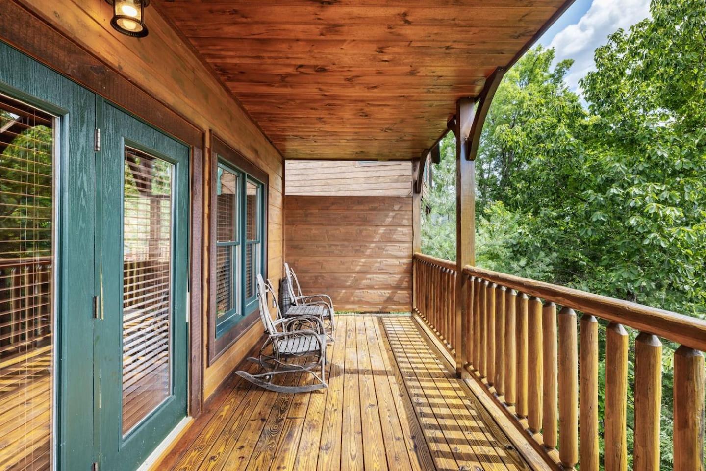 Luxury 4br W Theater & Hottub5 Min To Dt Gatlinburg
