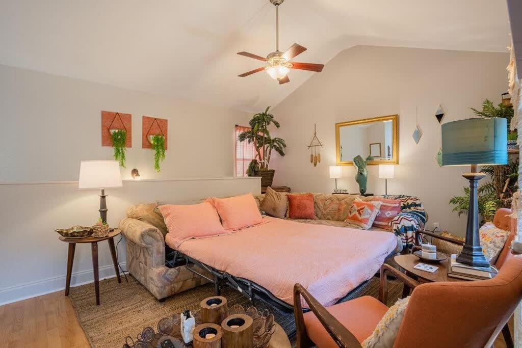 H - Holiday home *