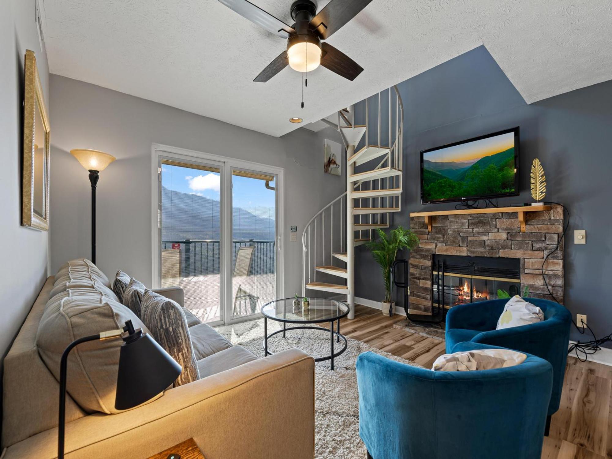 Apartment Smoky Sunrise Getaway - Deer Ridge Mountain C305 Gatlinburg