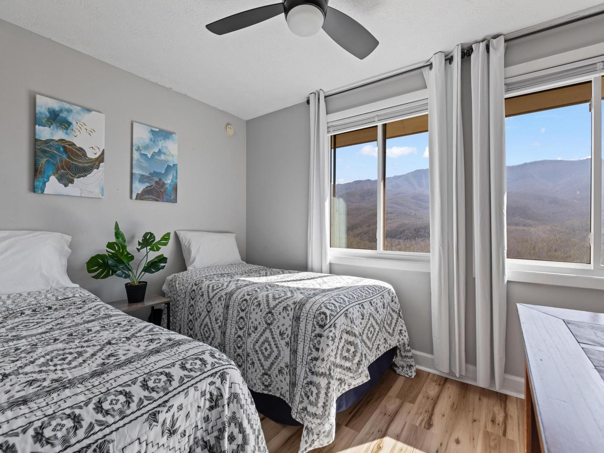 Smoky Sunrise Getaway - Deer Ridge Mountain C305 Apartment Gatlinburg