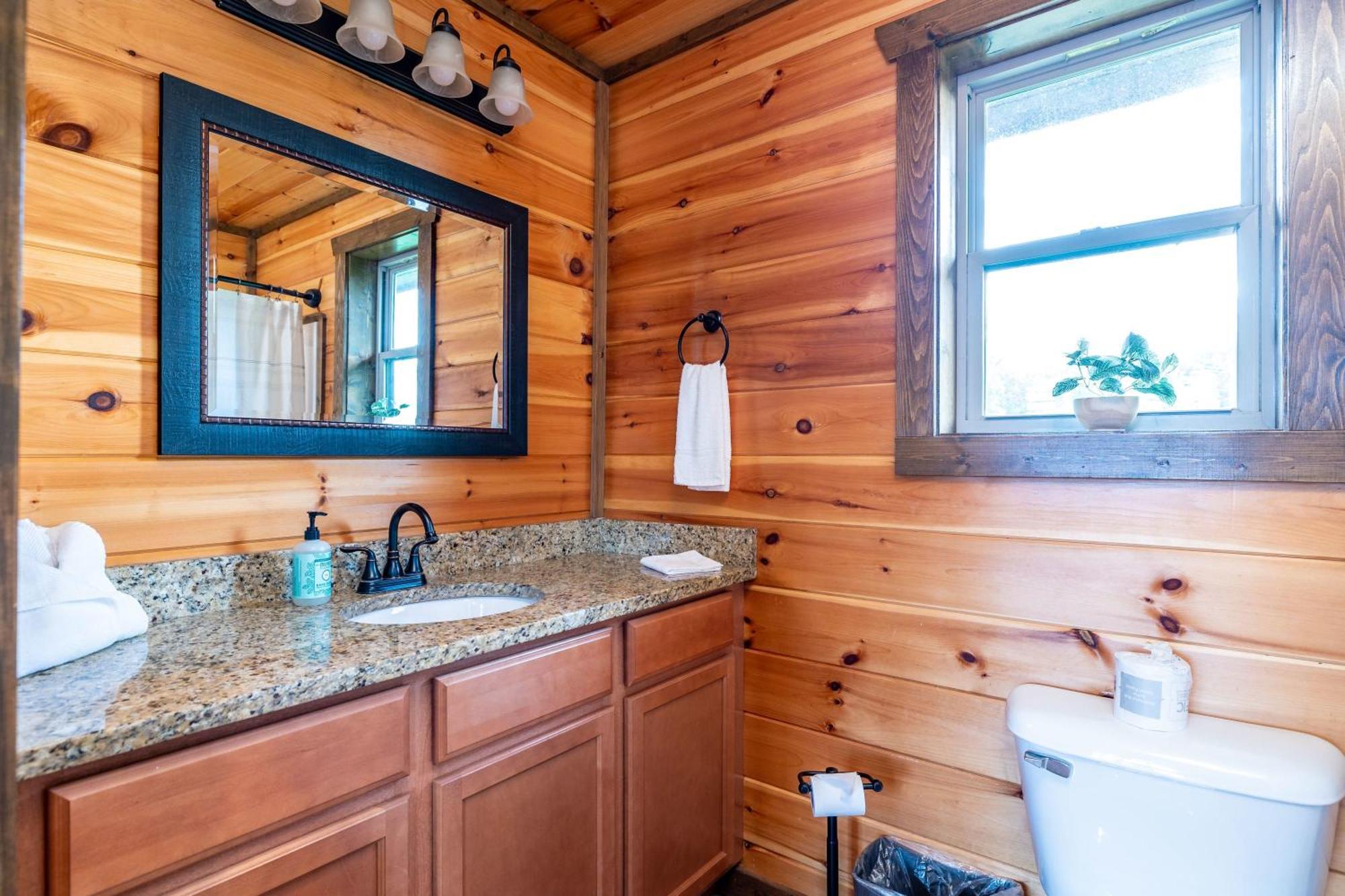 The Solstice - Amenities Galore Mountain Retreat Holiday home Gatlinburg