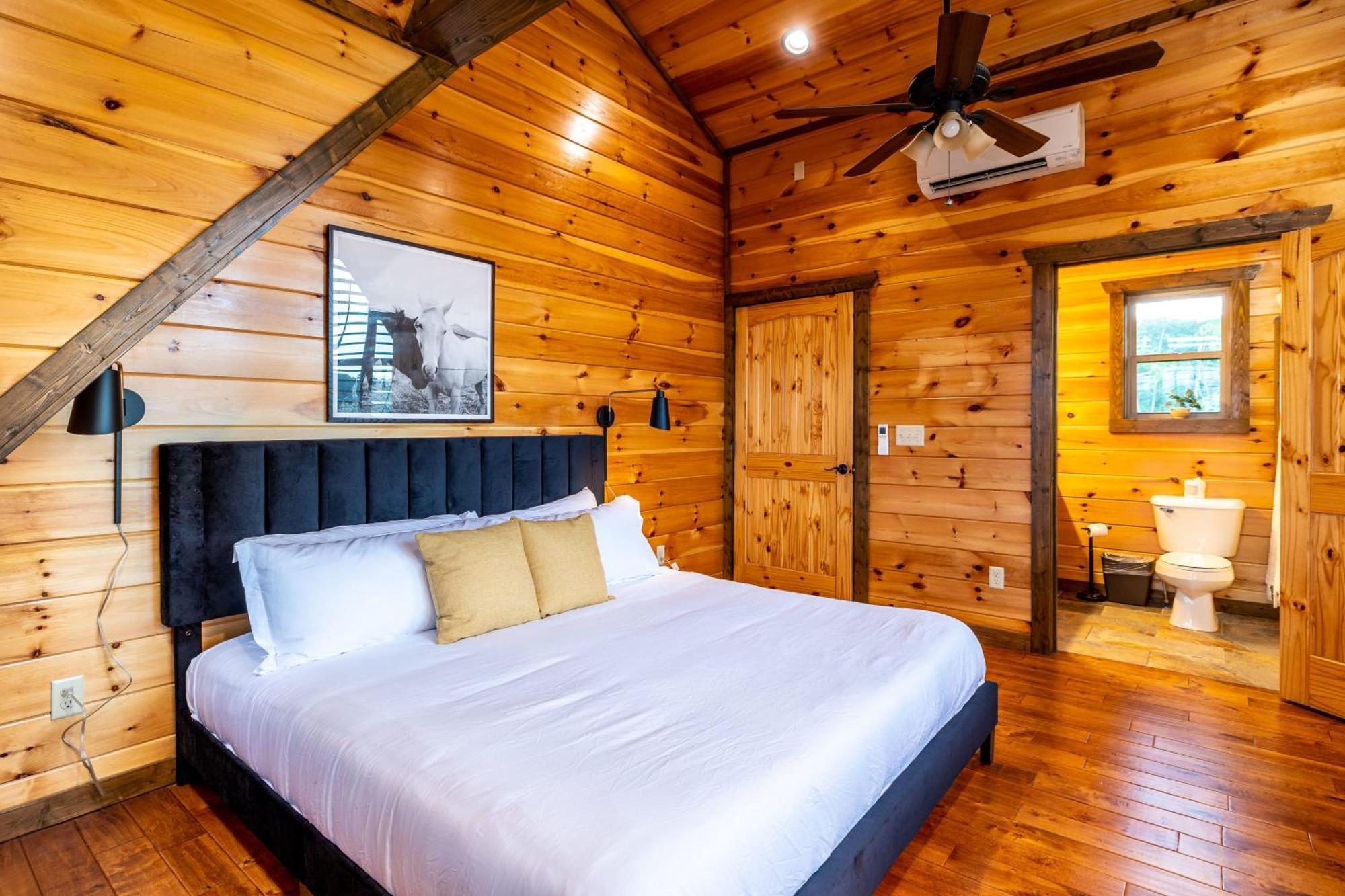 The Solstice - Amenities Galore Mountain Retreat Holiday home Gatlinburg