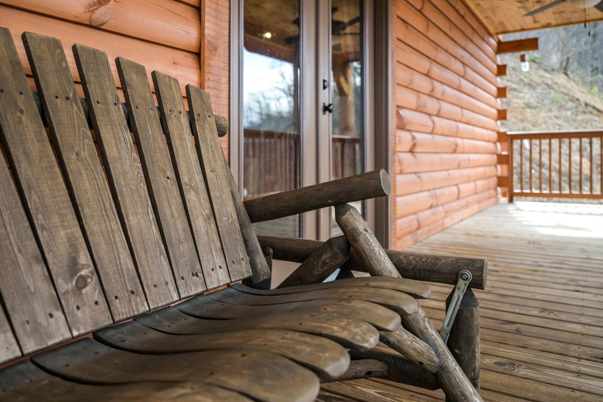 Smoky's Den Ii Holiday home *