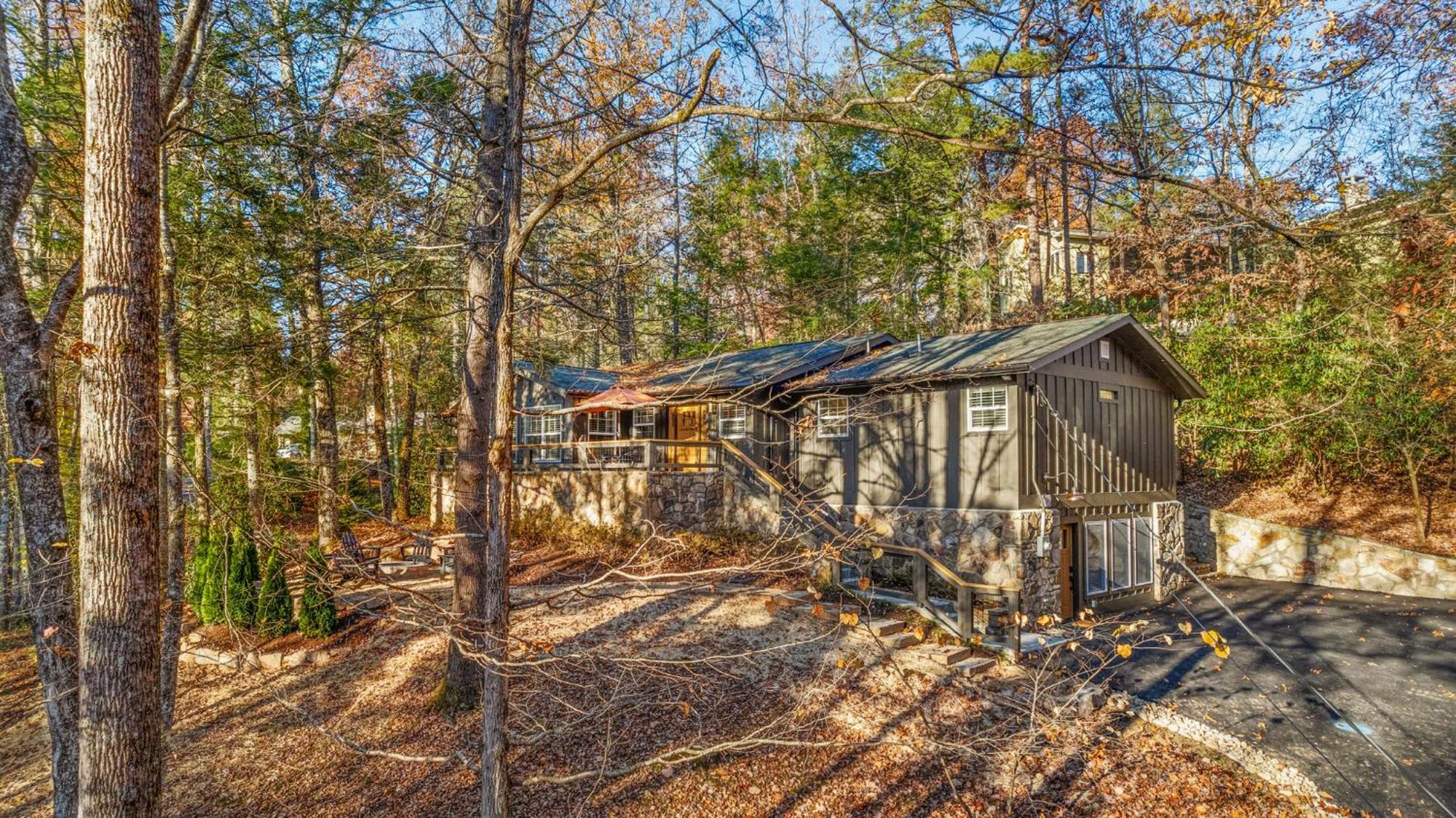 Holiday home Hidden Hills Hideaway