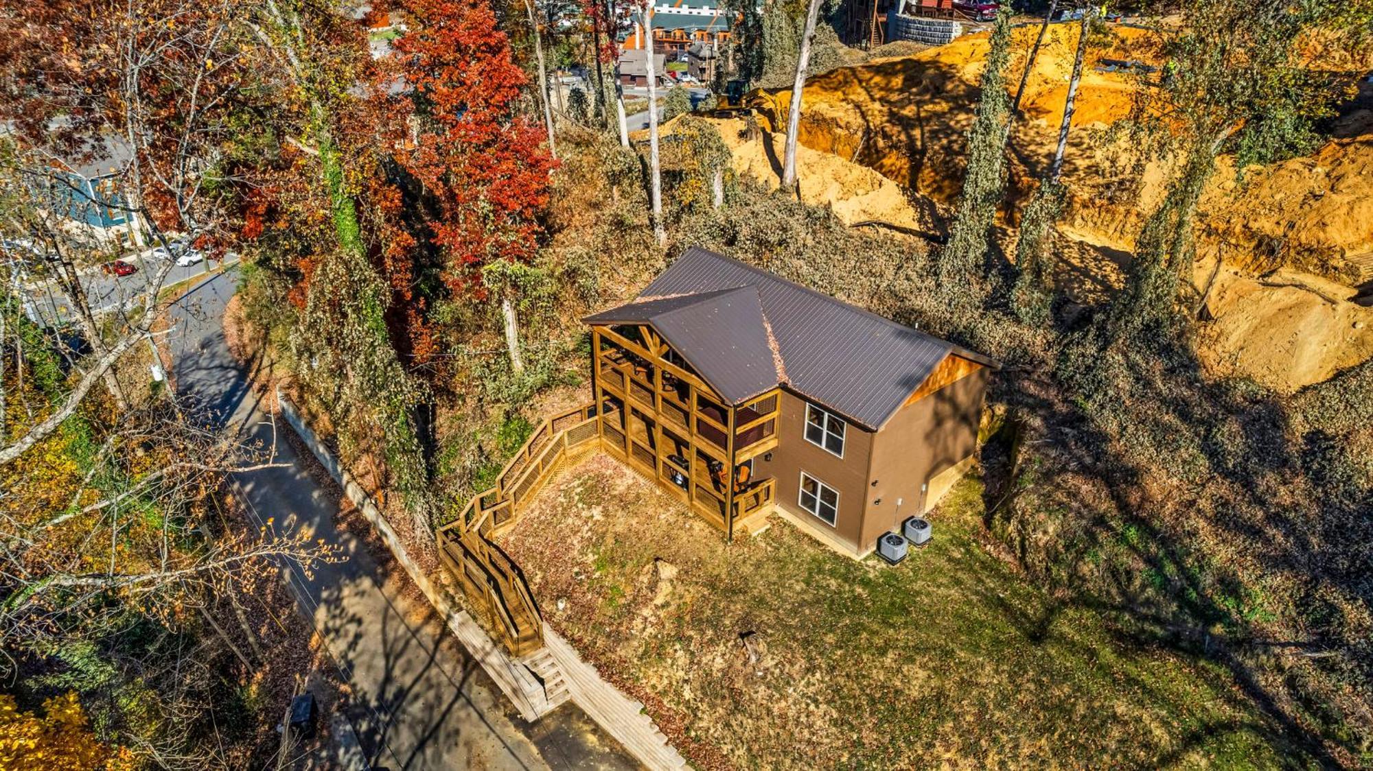 Bear Gatlinburg