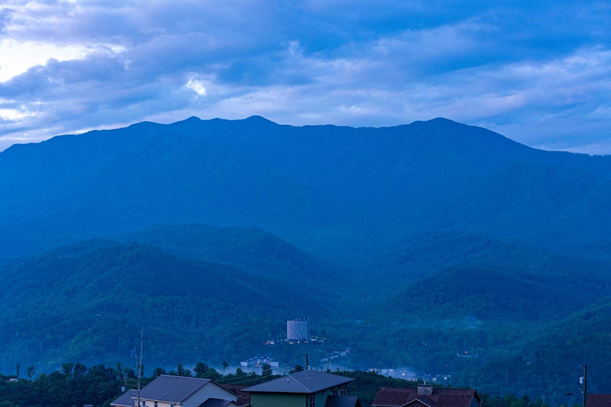 Holiday home Swimmin 'n Da Clouds Gatlinburg