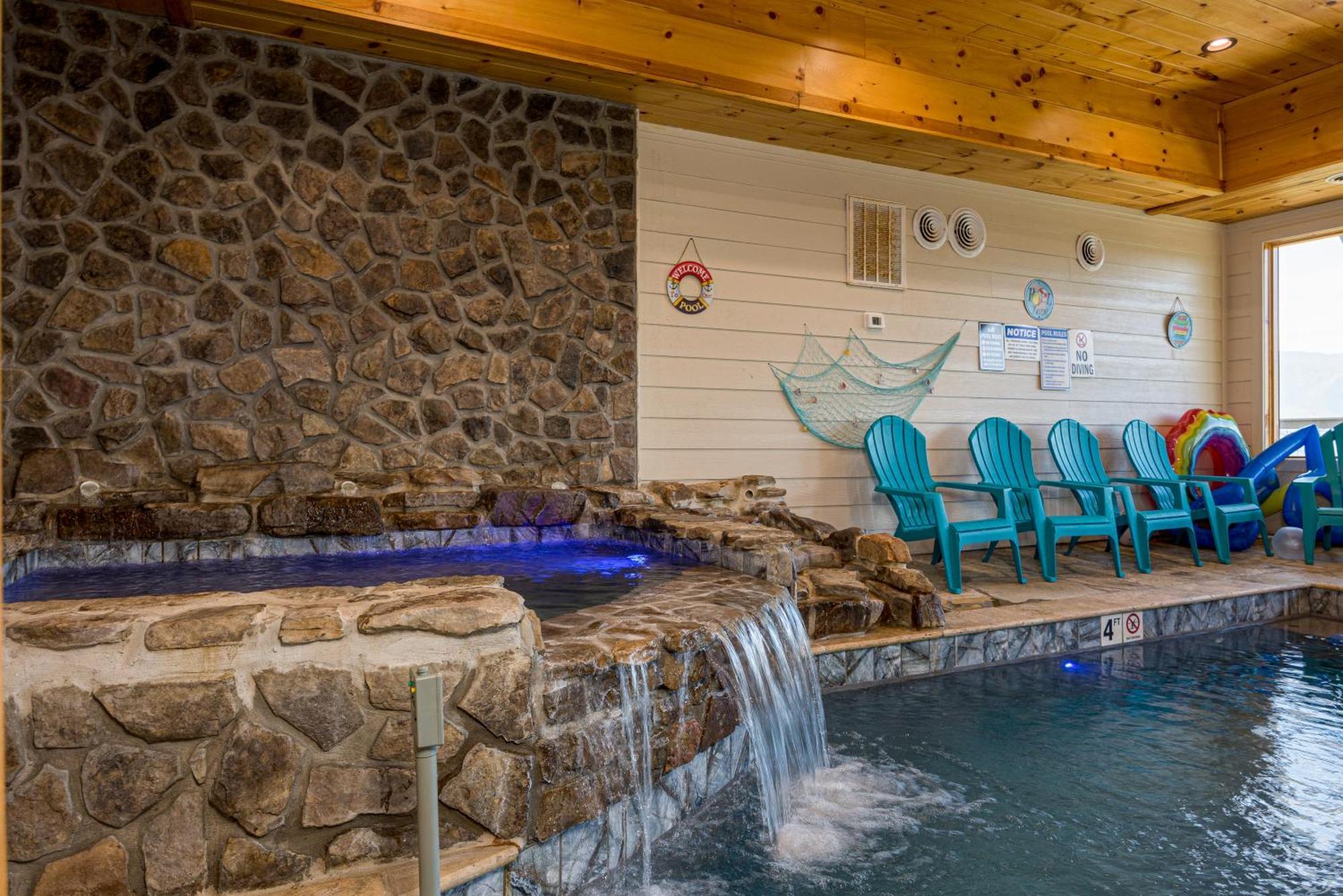 Swimmin 'n Da Clouds * Gatlinburg