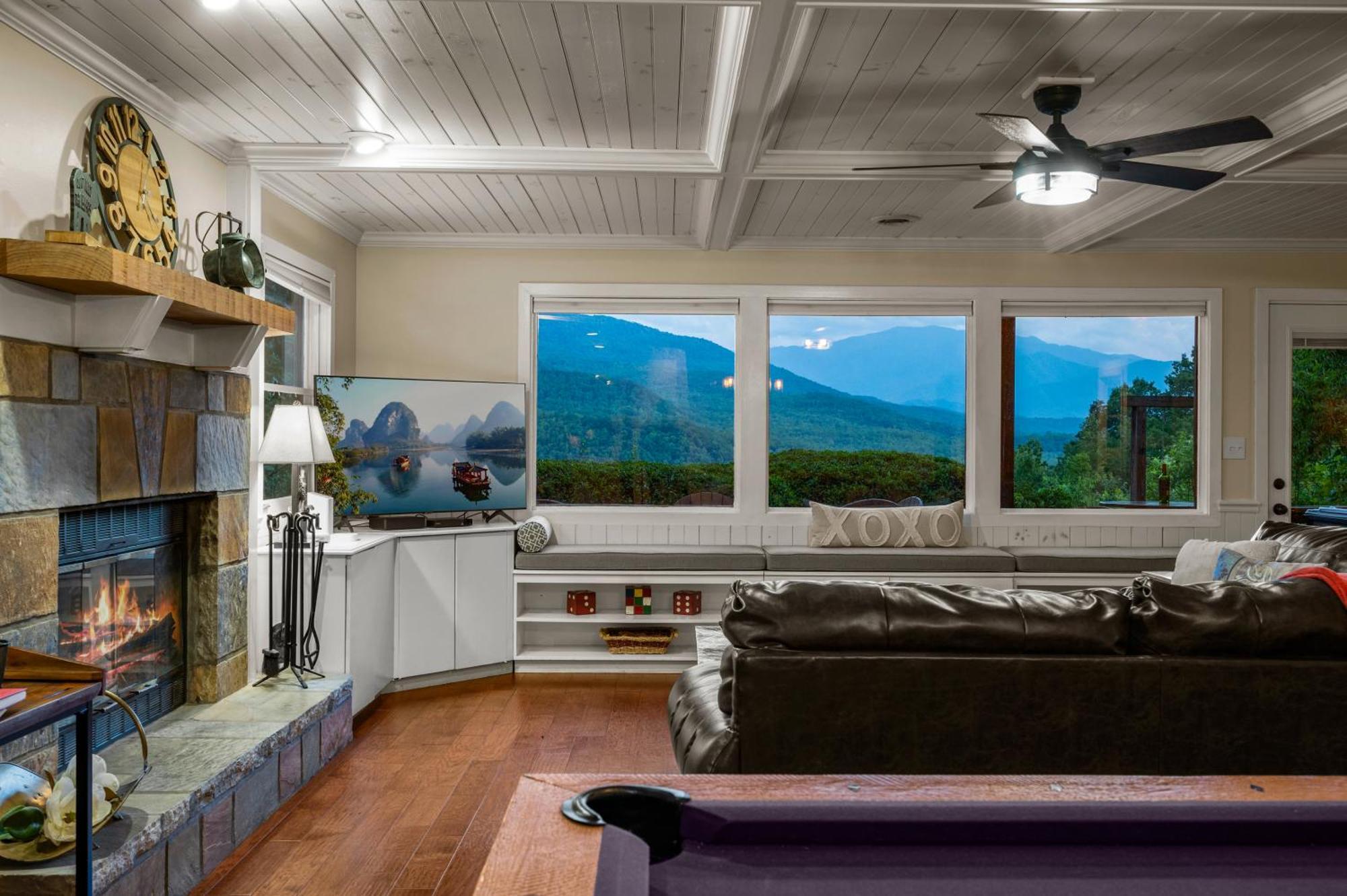 Holiday home Find Your Bear-ings Gatlinburg