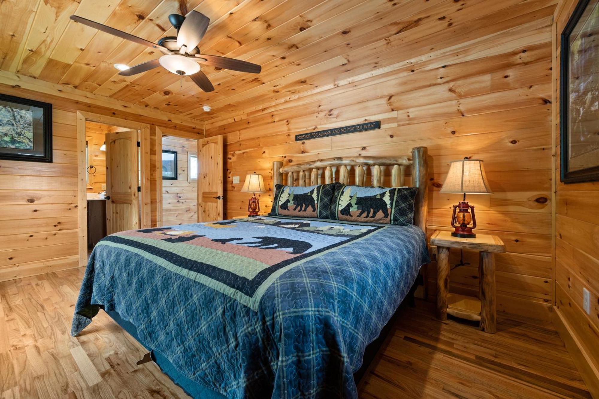 Smoky Mountain Dreams * Gatlinburg