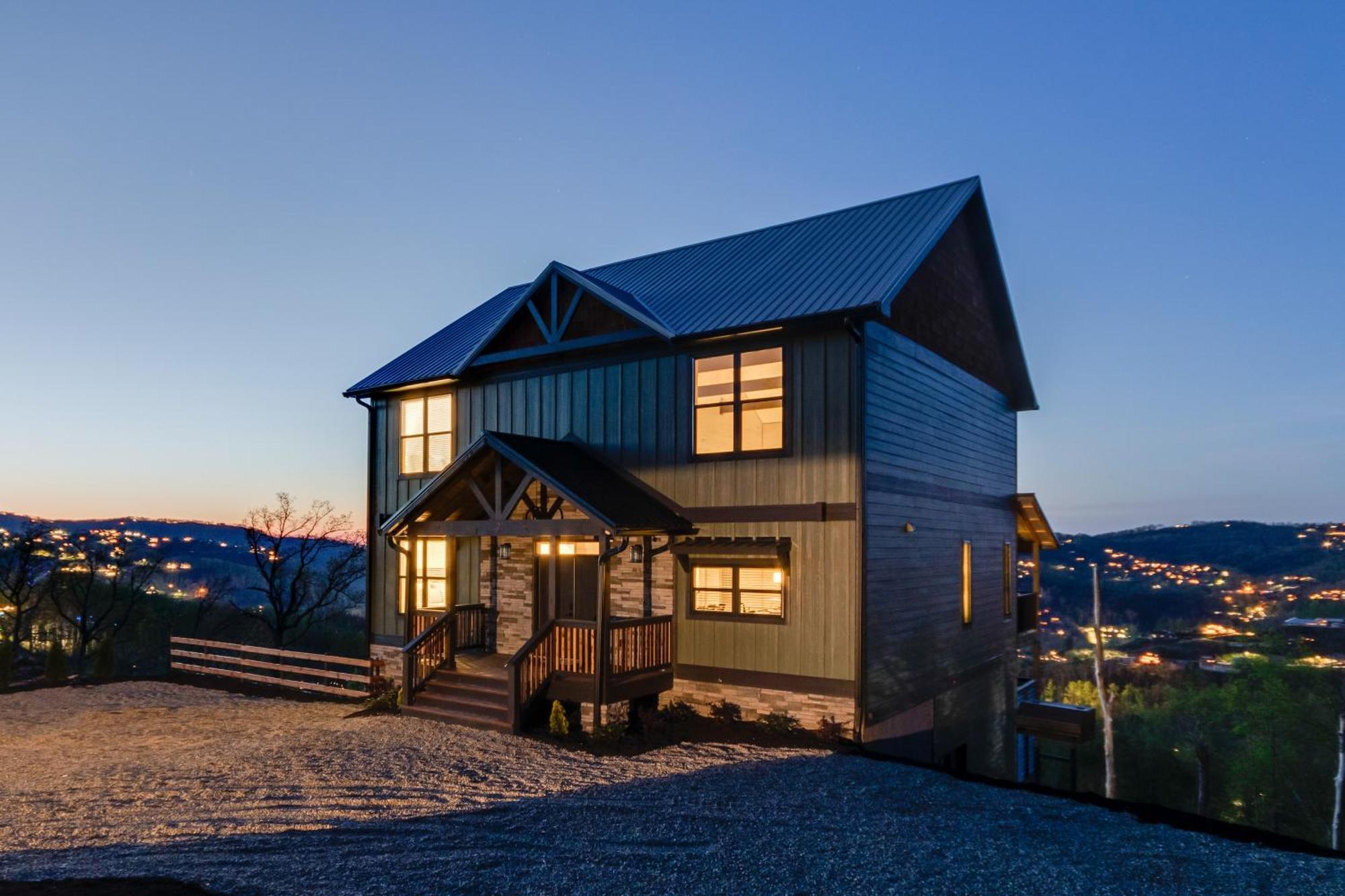 Mansion In The Sky Gatlinburg