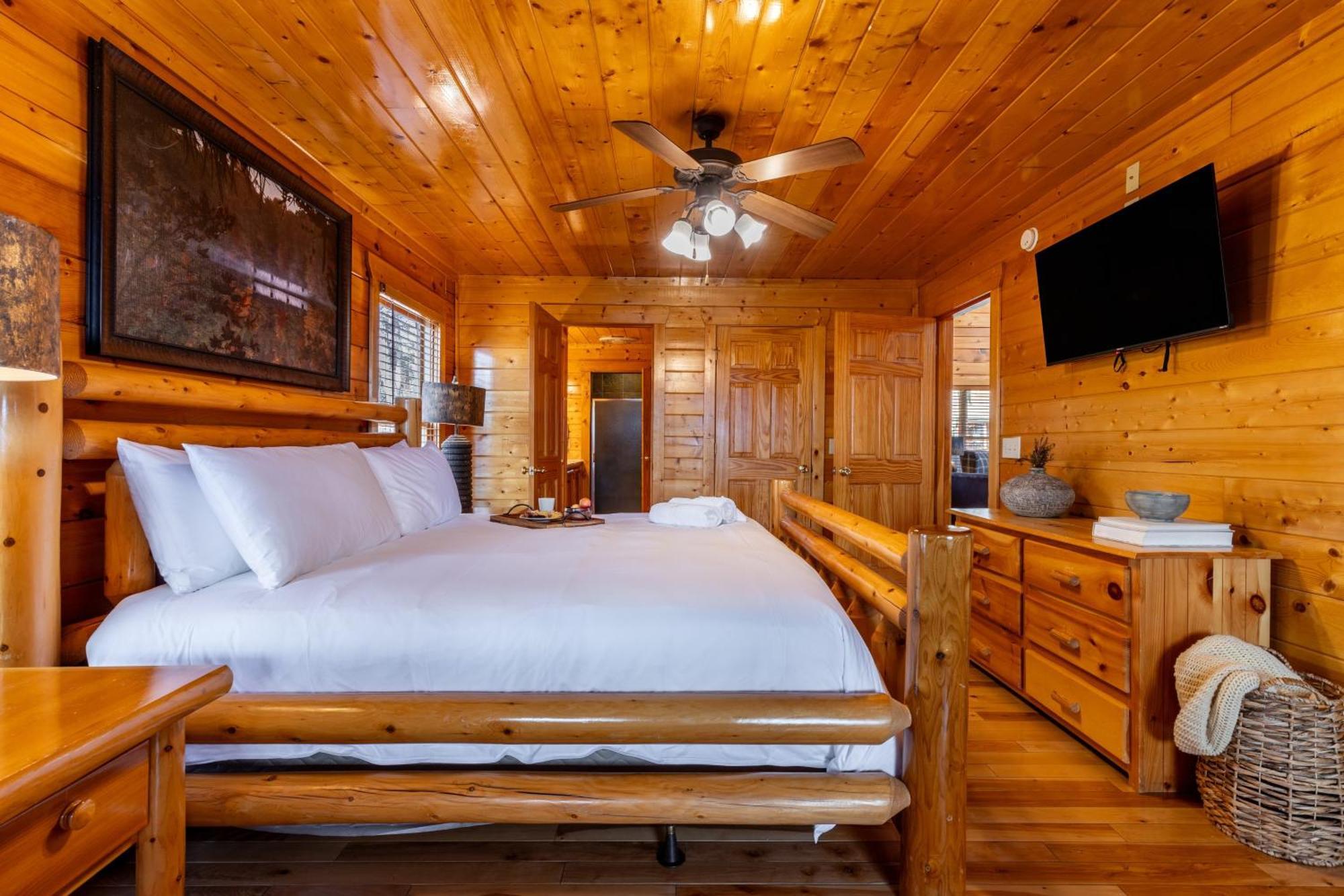Misty Mountain By Avantstay Hot Tub Mountain Views Theater Pool Table