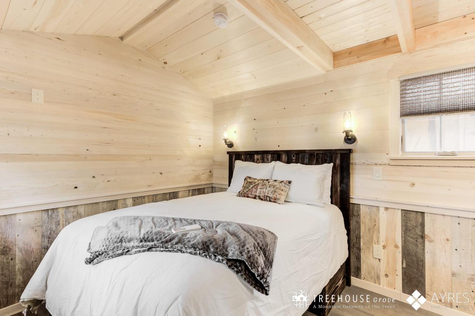 The Spruce In Treehouse Grove At Norton Creek Holiday home