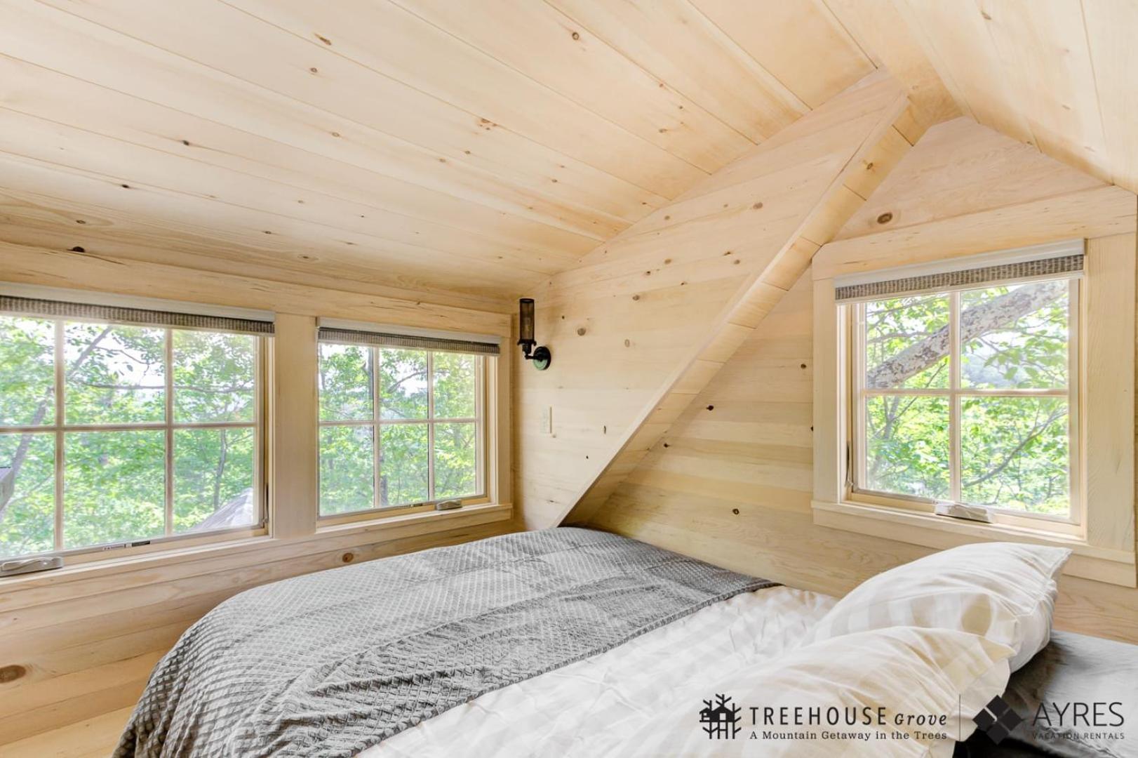 The Mulberry In Treehouse Grove At Norton Creek * Gatlinburg