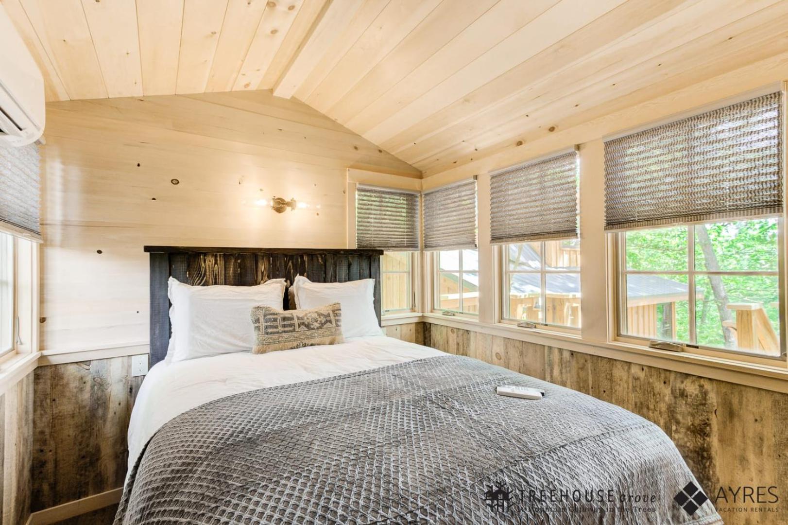 The Mulberry In Treehouse Grove At Norton Creek Gatlinburg