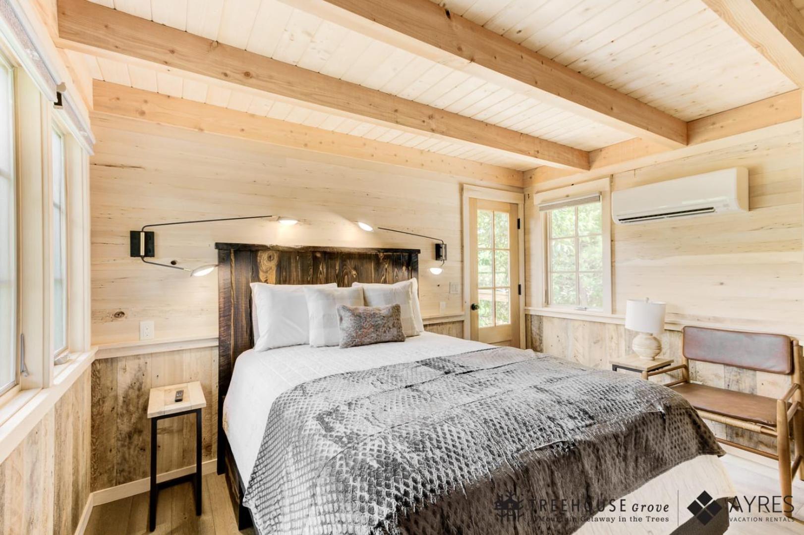 The Cottonwood In Treehouse Grove At Norton Creek Holiday home