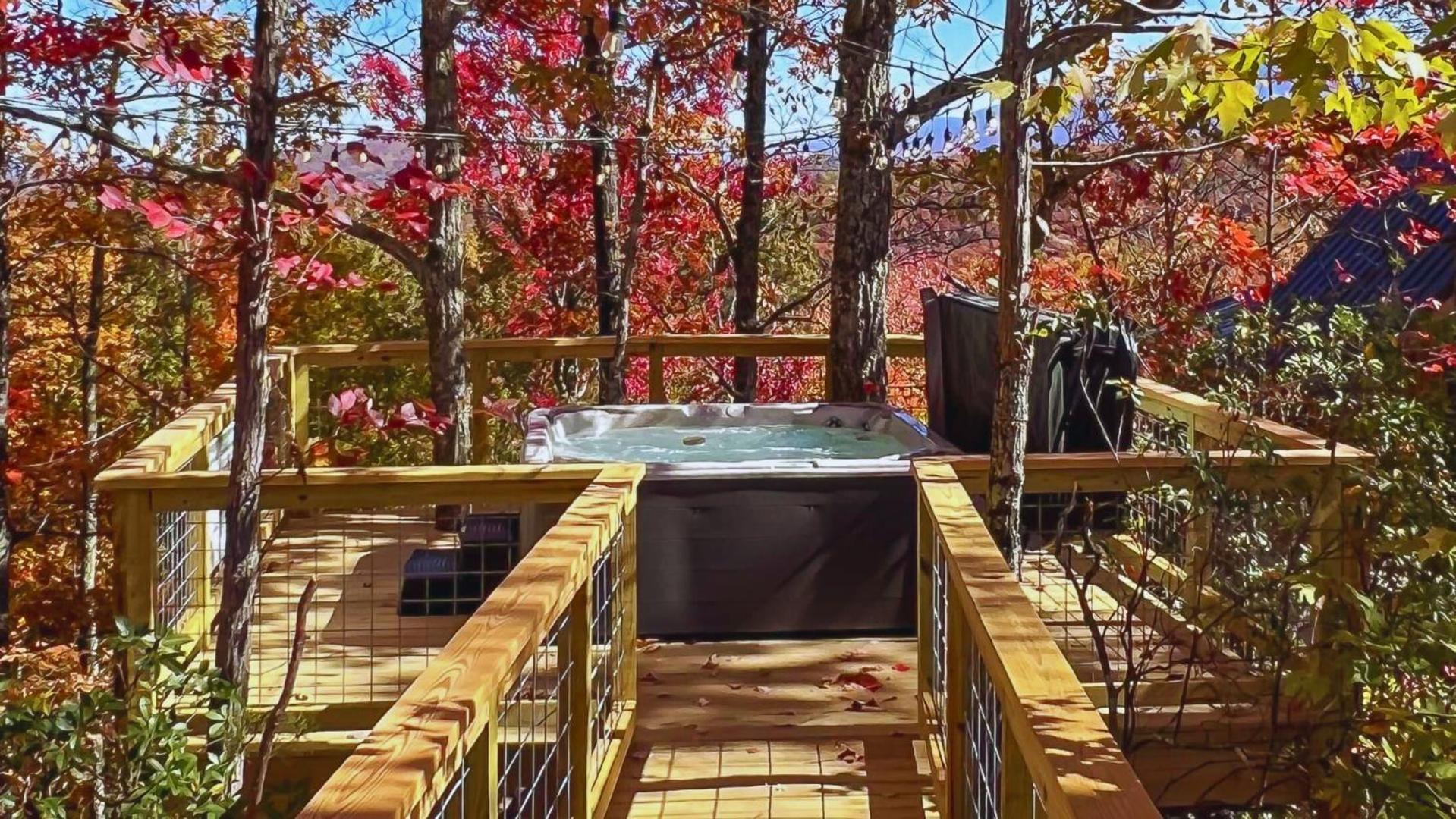 The Blackjack Oak In Treehouse Grove At Norton Creek Holiday home Gatlinburg