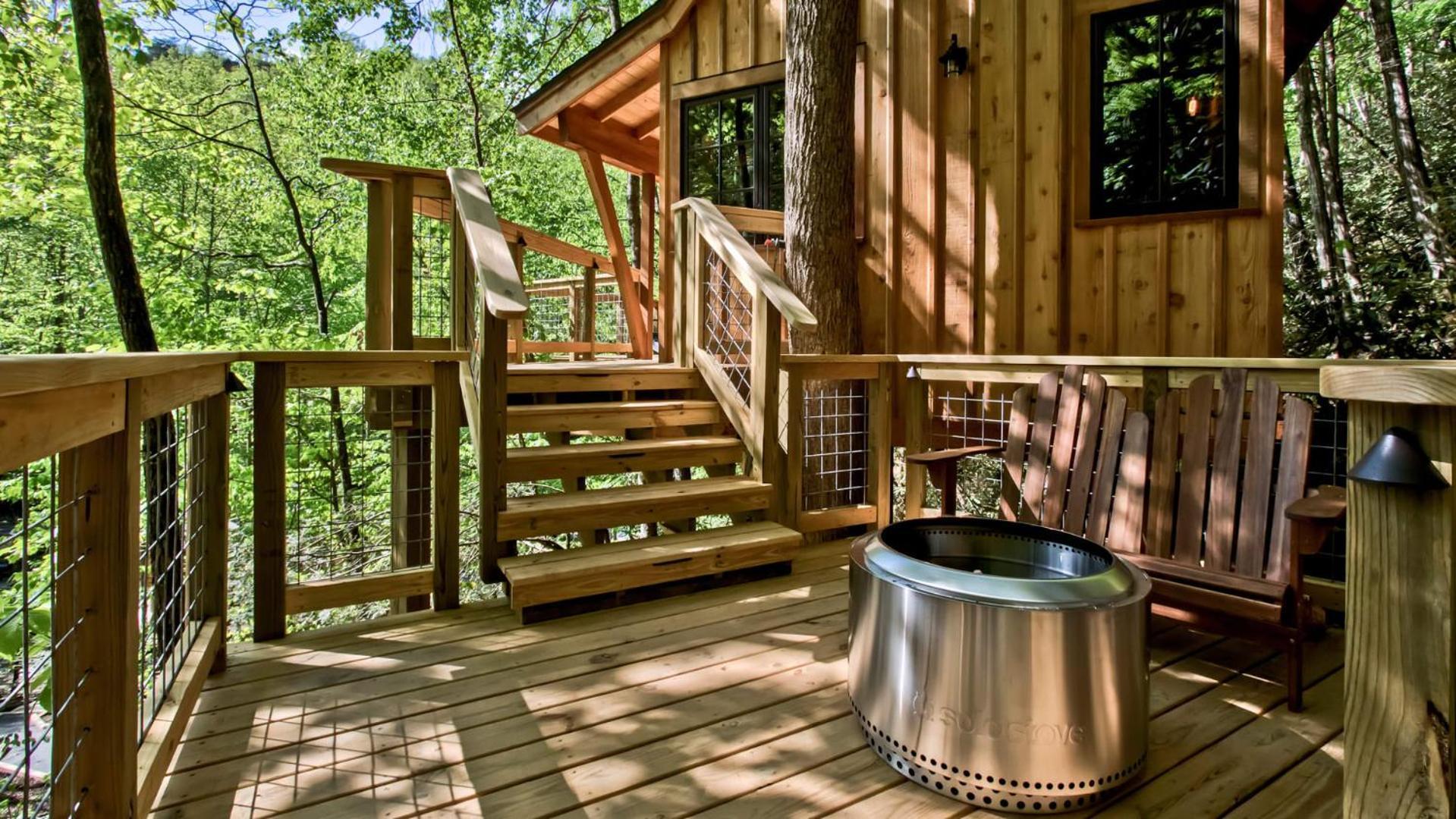 Holiday home The Dogwood In Treehouse Grove At Norton Creek