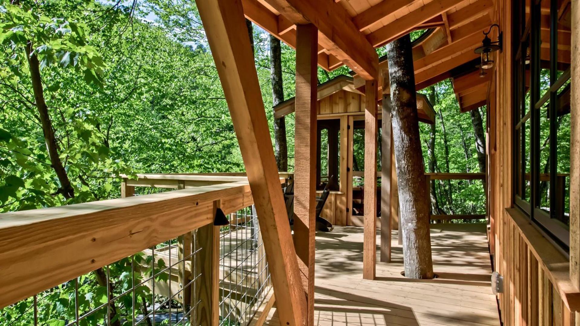 Holiday home The Dogwood In Treehouse Grove At Norton Creek Gatlinburg
