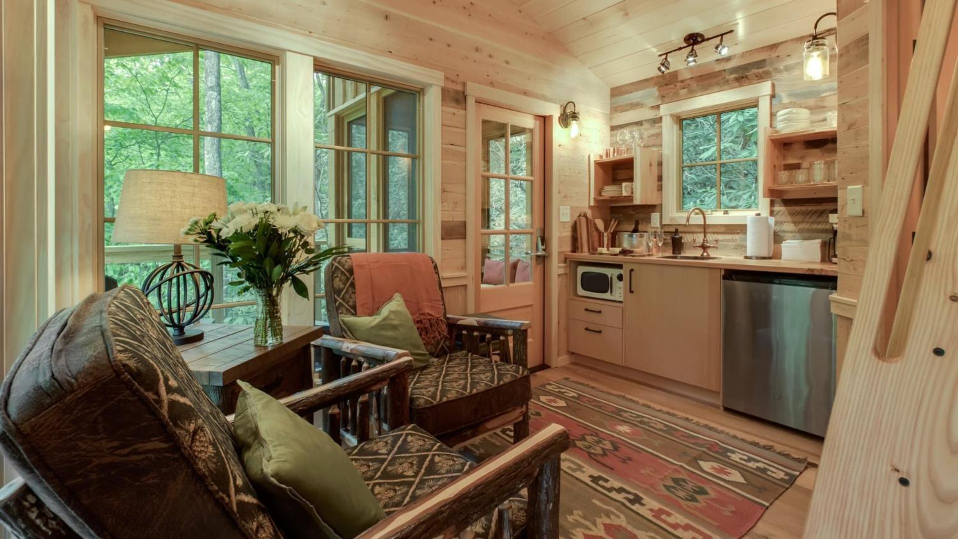 Holiday home The Cedar In Treehouse Grove At Norton Creek Gatlinburg