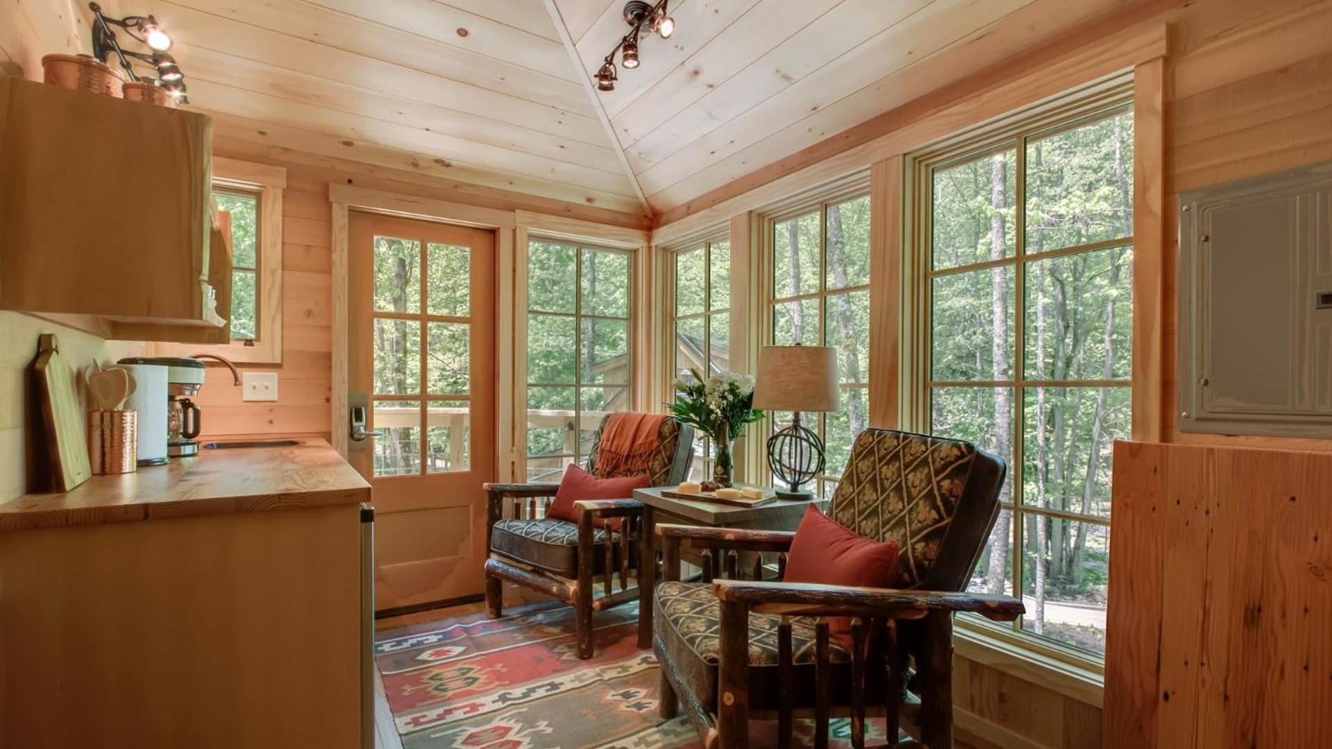 Holiday home The Hemlock In Treehouse Grove At Norton Creek Gatlinburg
