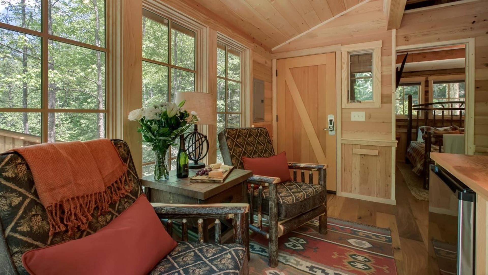 Holiday home The Hemlock In Treehouse Grove At Norton Creek Gatlinburg