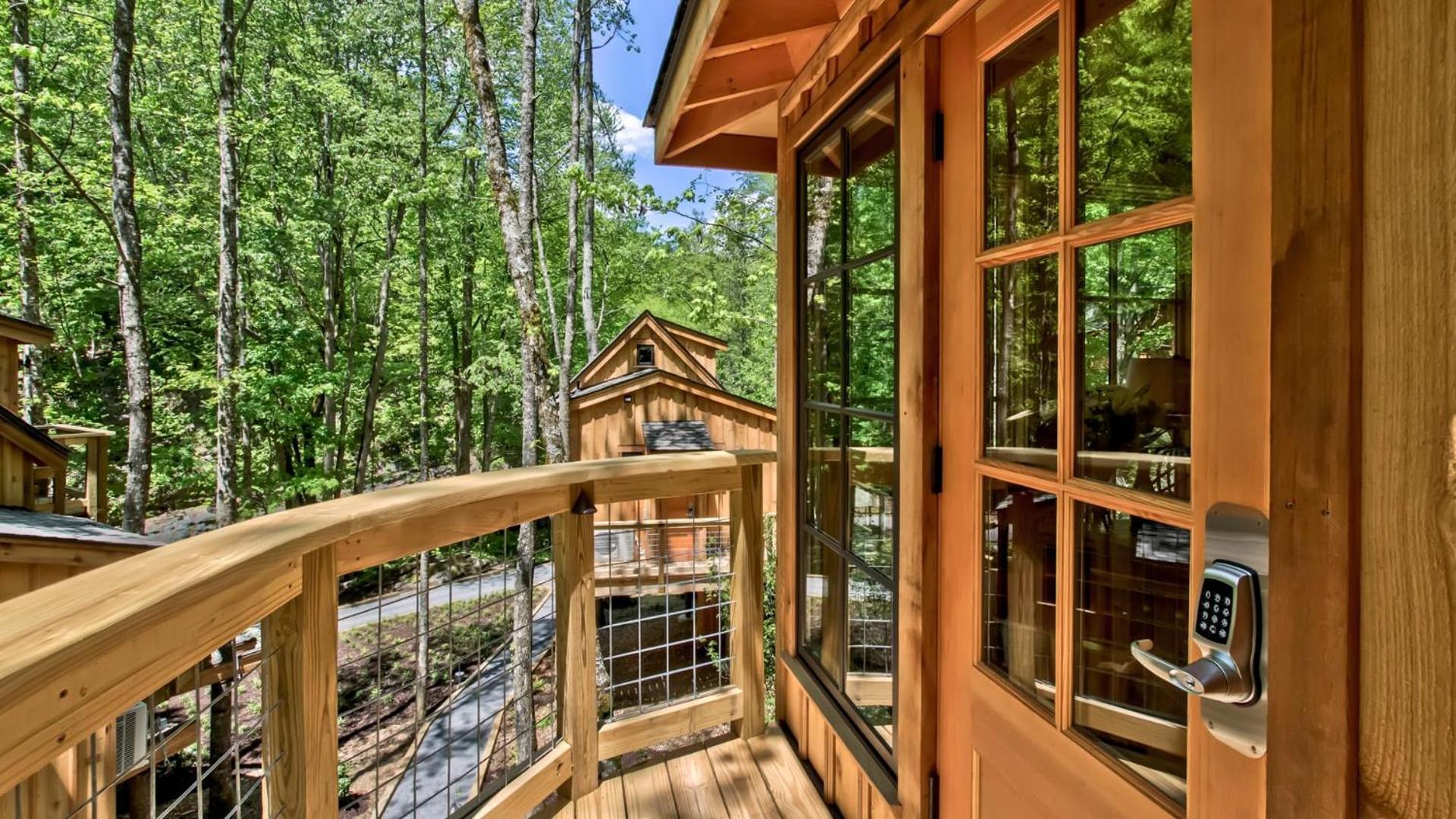 The Hemlock In Treehouse Grove At Norton Creek Gatlinburg