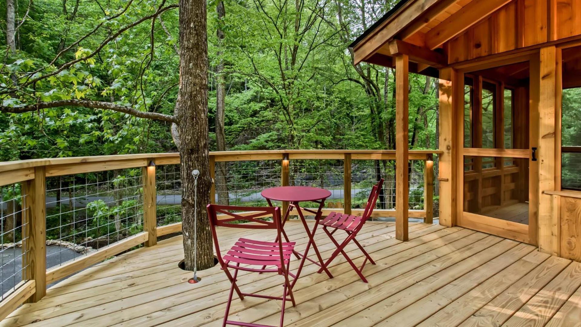 The Poplar In Treehouse Grove At Norton Creek Holiday home
