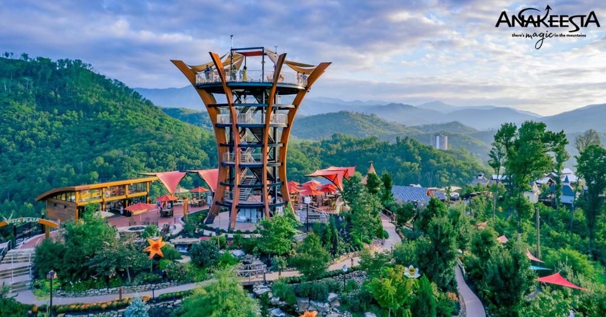 Stylin In The Smokies By Distinctive Getaways Gatlinburg