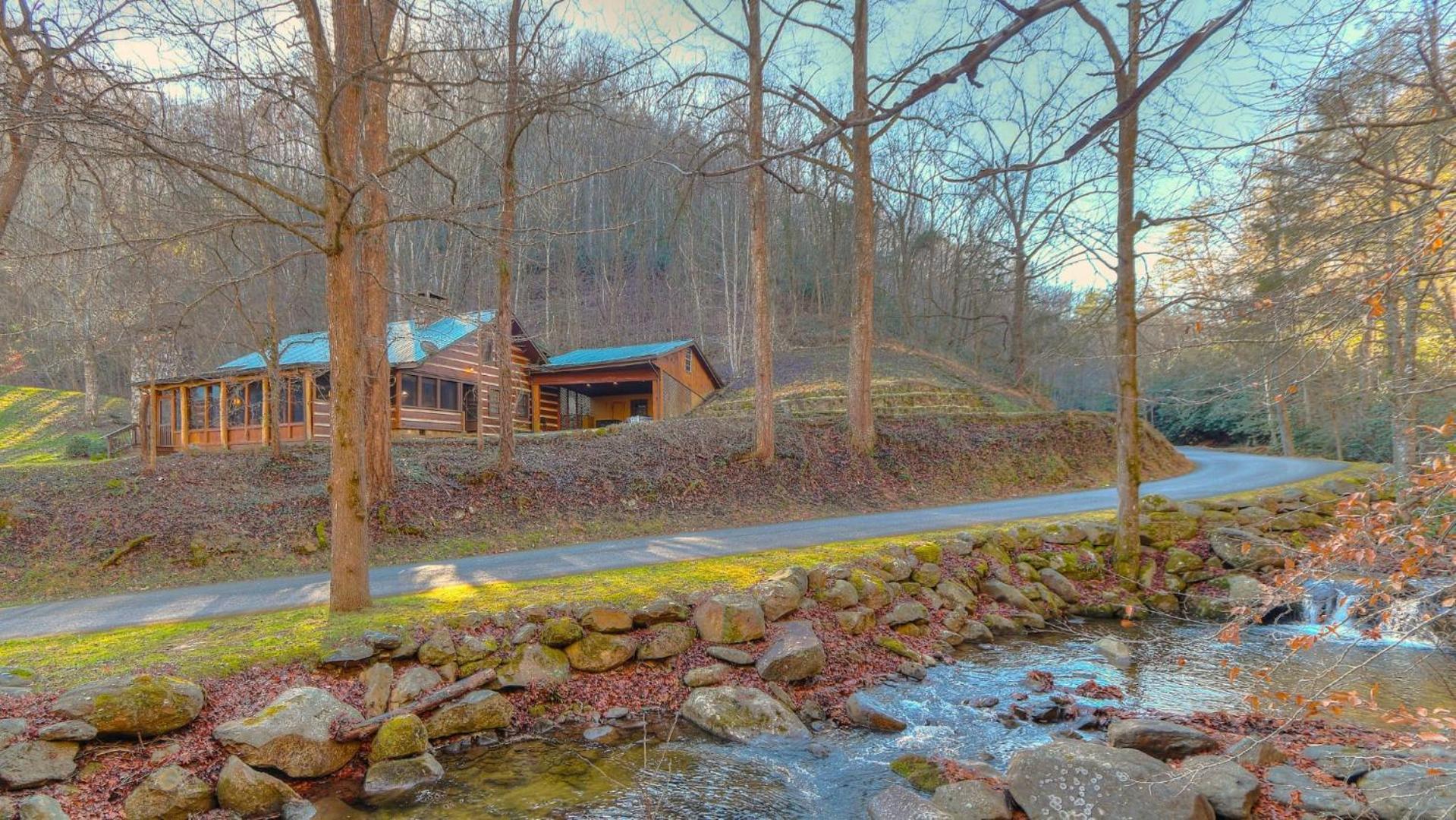The Fish House At Norton Creek 6 Bedroom * Gatlinburg