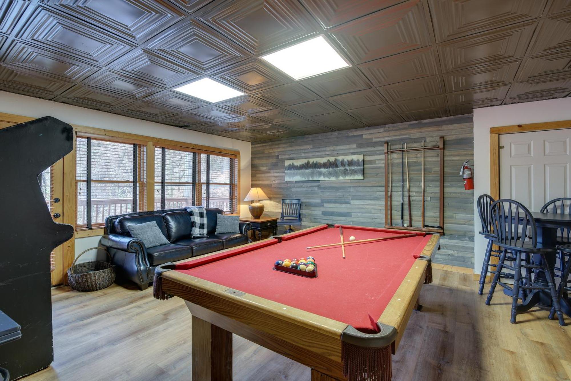 Pet-friendly Retreat With Hot Tub! Holiday home