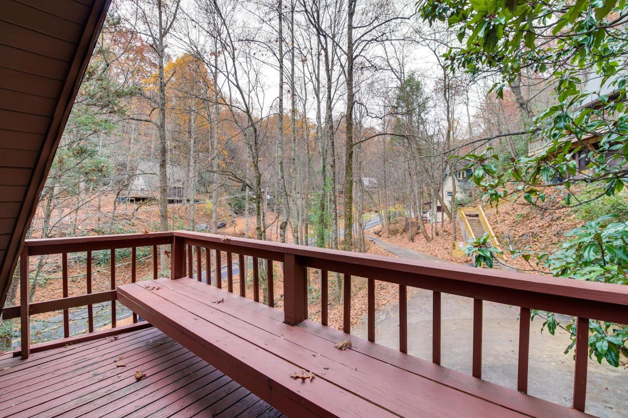 A-frame With Hot Tub Near Parkway Holiday home Gatlinburg