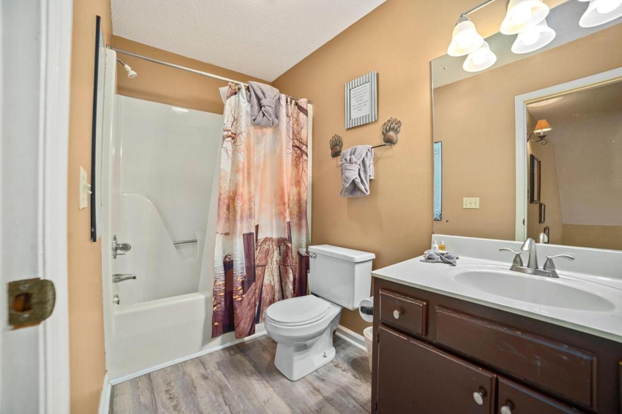 Three-bedroom House Holiday home Gatlinburg