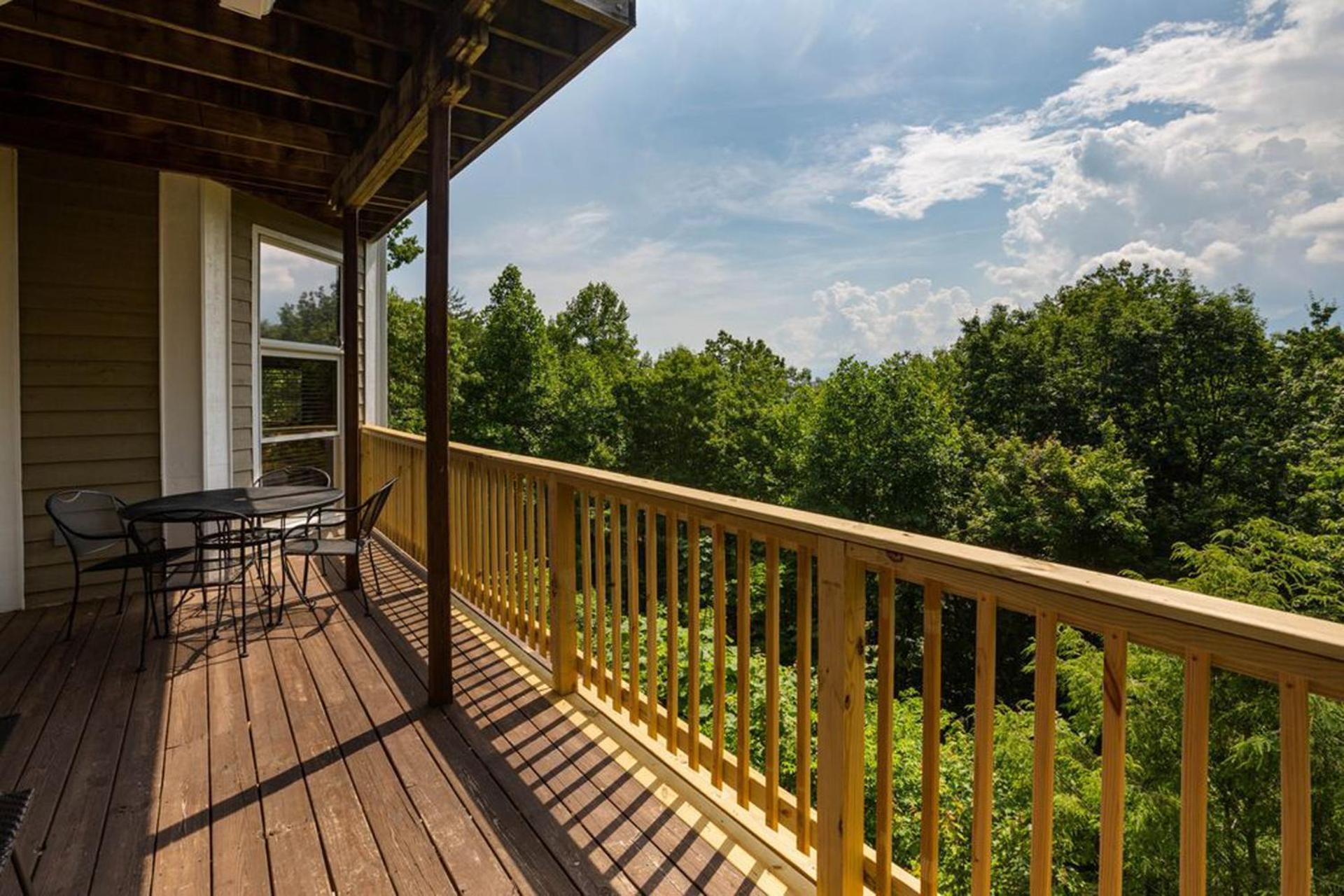 Chalet Beautiful Mountain Views And Privacy. Minutes To Downtown And National Park Gatlinburg